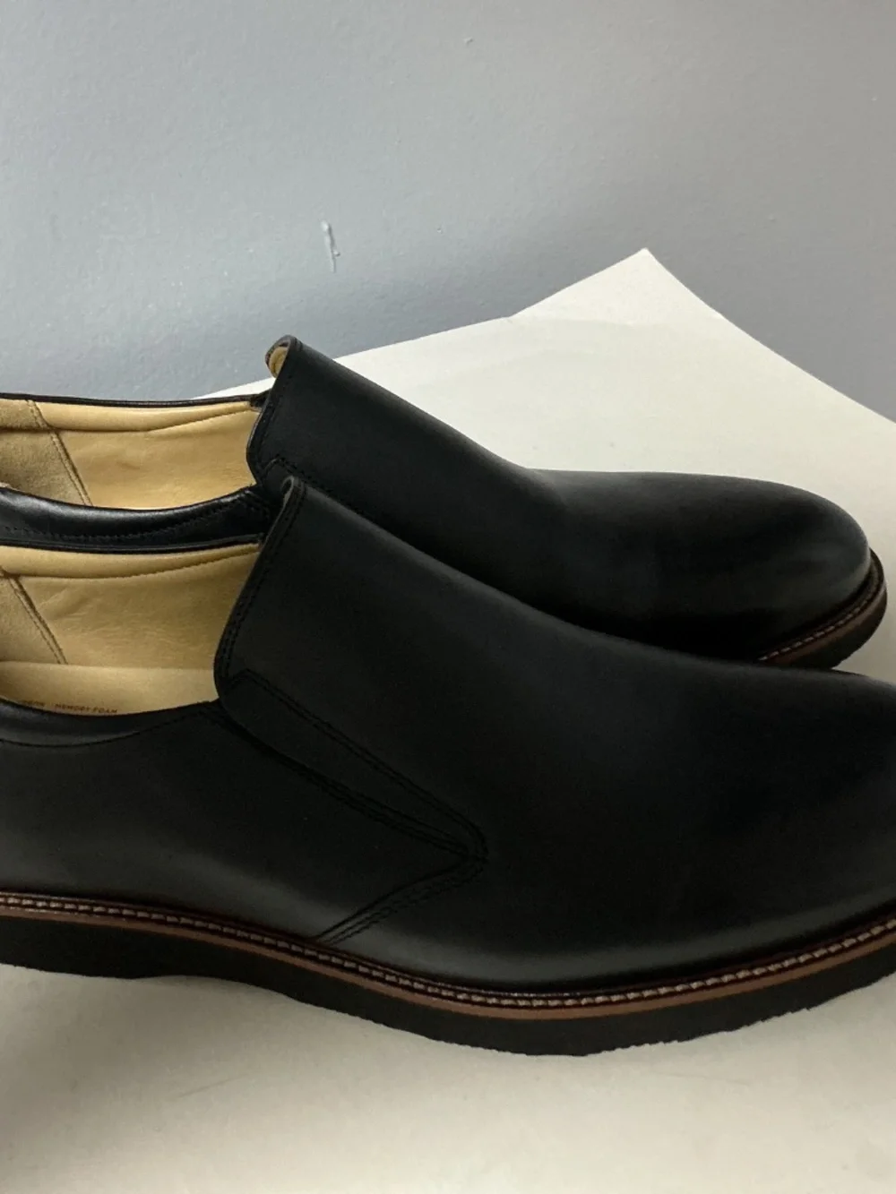 Samuel Hubbard Frequent Traveler Slip On Men’s 13 M Black Leather Loafers
